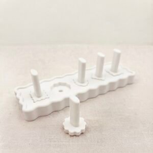 PRESS ON NAIL STAND 06W